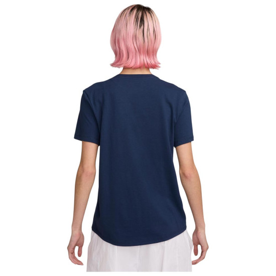 Nike Γυναικεία κοντομάνικη μπλούζα Sportswear Club Essentials T-Shirt